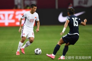  曼城三球大胜热刺稳固榜首位置展现冠军底蕴  