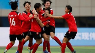  曼城女足夺得联赛冠军创历史  